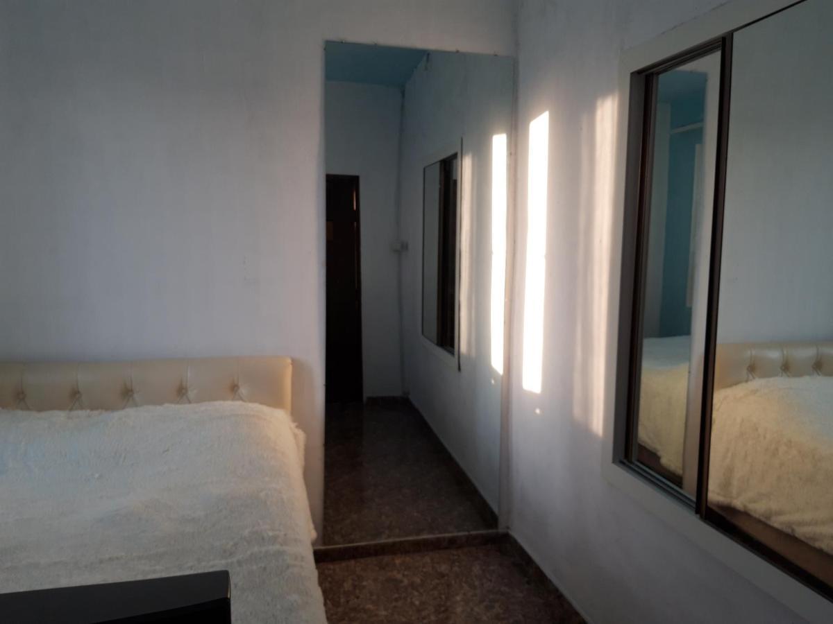 Sam'S Place, Tours With Sam Yerevan Ngoại thất bức ảnh