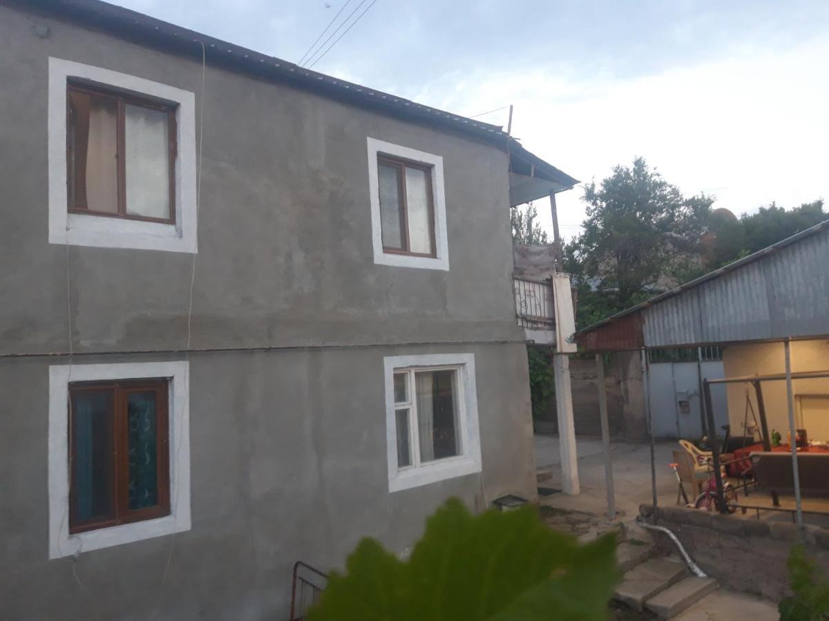 Sam'S Place, Tours With Sam Yerevan Ngoại thất bức ảnh