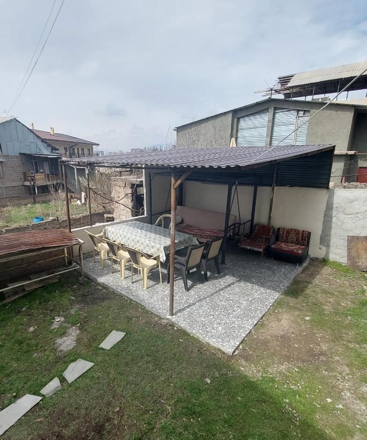 Sam'S Place, Tours With Sam Yerevan Ngoại thất bức ảnh