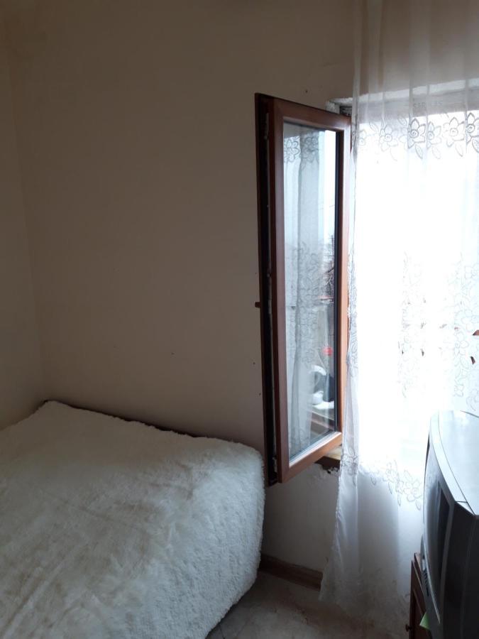 Sam'S Place, Tours With Sam Yerevan Ngoại thất bức ảnh